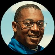 photo d'Azizi Tucker