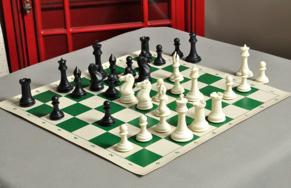 Chess Set image courtesy HouseofStaunton